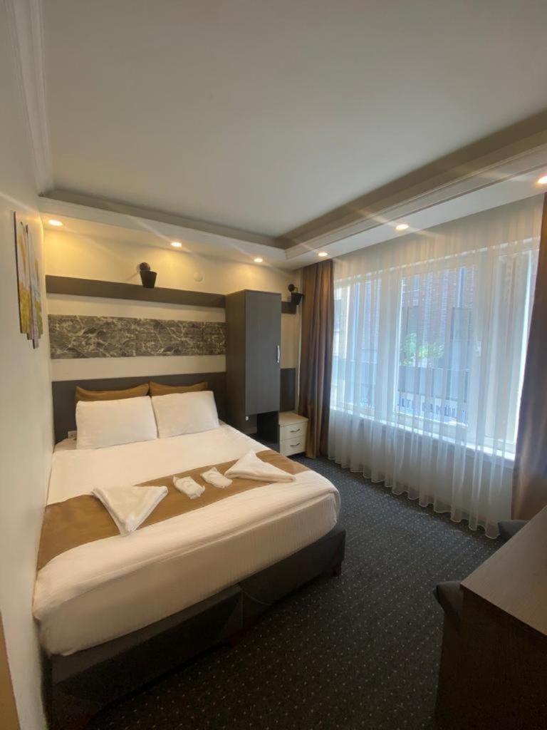 Moonlight Suit Hotel Taksim Istanbul Exteriör bild