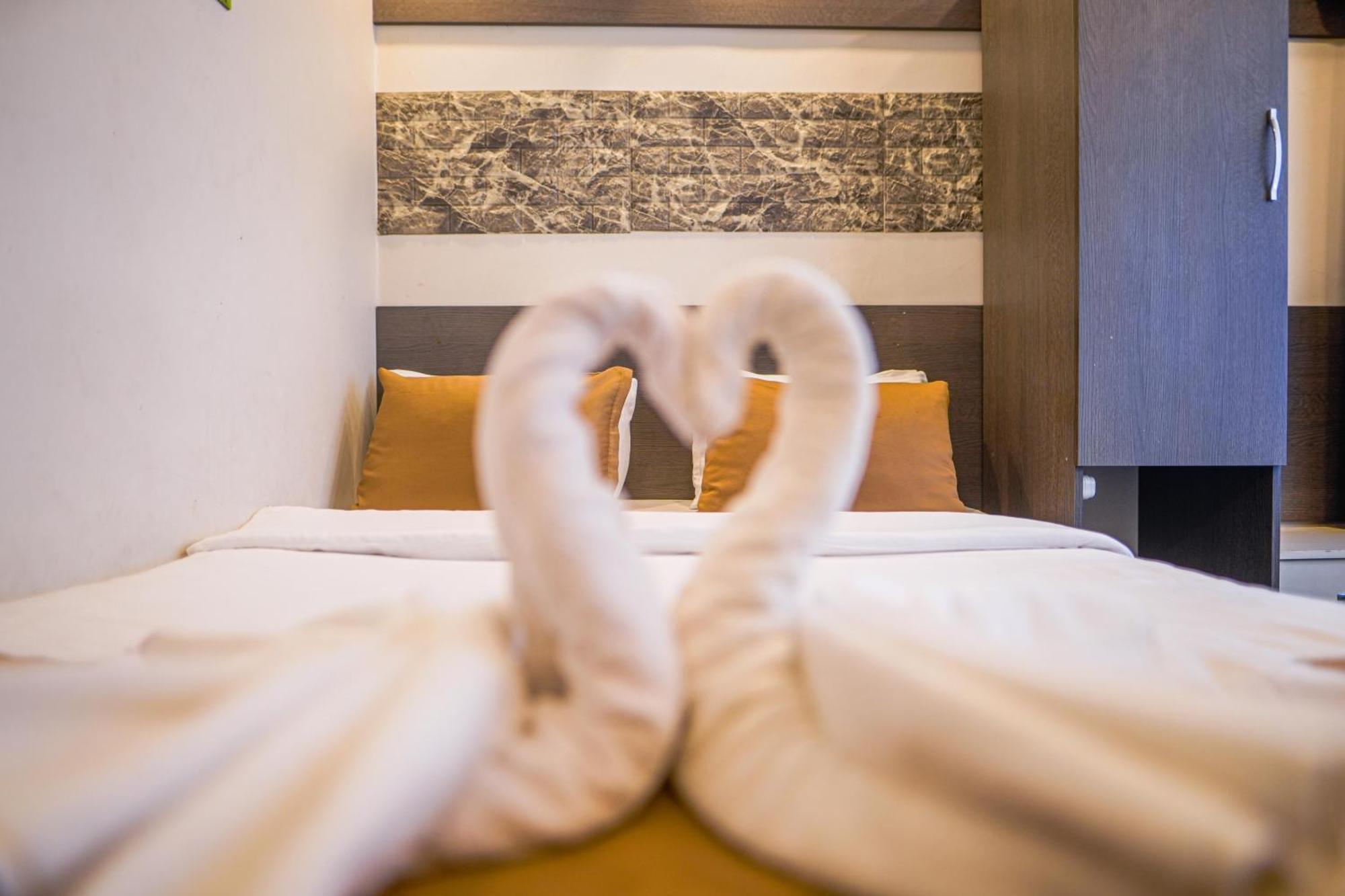 Moonlight Suit Hotel Taksim Istanbul Exteriör bild